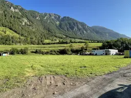 Gewerbegrundstück im Dreiländereck – Beste Lage direkt an der B180 in Pfunds !Flexible Flächen ab 1000m²!