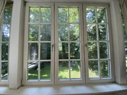 Gut aufgeteilte 6 Zimmer Altbauwohnung im Cottage - U Bahn Nähe