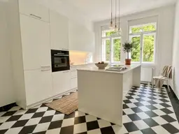 Jugendstilvilla im Cottage- 4 Zimmer Altbauwohnung - U Bahn Nähe