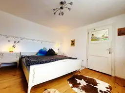 Perwang am Grabensee: Großes Haus zum kleinen Preis!