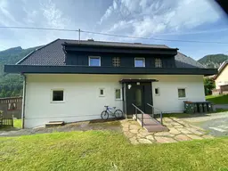 Perfekte Kapitalanlage: Mehrfamilienhaus mit Garten, Garagen und Top-Mieterträgen über 6% Rendite!
