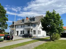Ruhig &amp; zentral: Maisonette mit Charme, Einbauküche &amp; Parkplatz