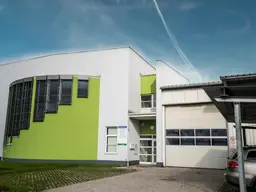 Moderne 4-Raum Bürofläche mit Einbauküche im IGP Süd