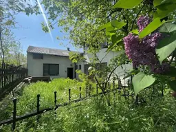 Wohnhaus mit großem Grund im Herzen von Neusiedl a.S.