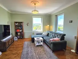 Charmante Wohnung in stilvoller Altbauvilla mit traumhaftem Ausblick