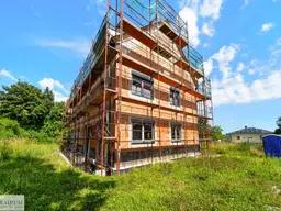 Exklusives Neubau-Doppelhaus im Rohbau – Jetzt fertigstellen &amp; einziehen