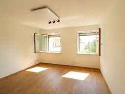 Taxham: 3-Zimmer-Wohnung mit Balkon