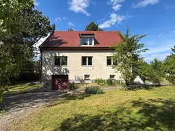 Großes Einfamilienhaus mit 2000m² Grund, Garage &amp; 5 Schlafzimmer in 2164 Neuruppersdorf!