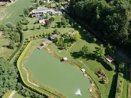 Ihr persönliches Urlaubsparadies – Exklusives Wohnen mit Naturschwimmteich und 10.788 m² Grundstück
