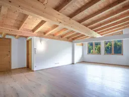 Sonnige Dachgeschosswohnung nahe der Gondelbahn