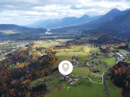 Landwirtschaft mit Pferdestall, eigener Quelle und traumhaften Karawankenblick