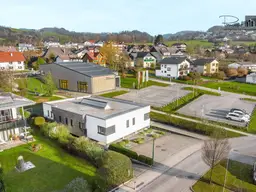 Attraktives Büro / Praxisgebäude am Attersee - Möglichkeit einer Bürogemeinschaft