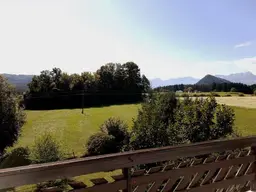 1 Zimmer Wohnung mit Balkon und Parkplatz