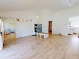 Charmanter Bungalow mit sonnigem Garten und guter Anbindung nach Wien