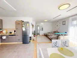 3 Zimmer Wohnung in ruhiger Lage mit großzügiger Sonnenterrasse