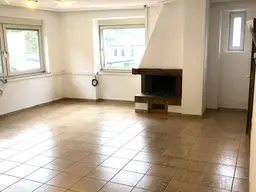 Großzügige Wohnung in Ruhelage