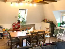 Dachgeschosswohnung für die ganze Familie