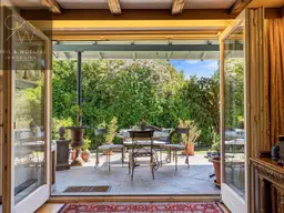 Bungalow mit besonderer Atmosphäre in ruhiger Lage zu verkaufen