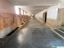 Großzügiges Geschäftslokal Büro Praxis Werkstatt Lager in 1100 Wien 350.000,- €, 207.15m²,