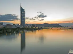 *ERFOLG braucht das richtige UMFELD - Arbeiten mit Weitblick im MILLENNIUM-TOWER*