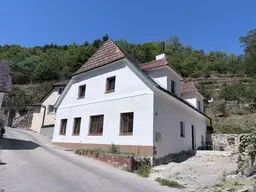 Wachauer Landhaus mit terrassiertem Naturgrundstück