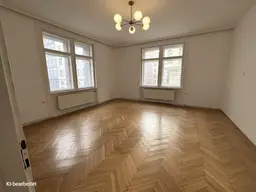 Stilvolle Altbauwohnung – eine Rarität mit Gestaltungsspielraum