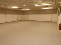 85,5 m² Lager - ERSTBEZUG