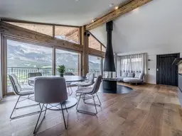 Edle Chalets in „Ski-in &amp; Ski-out“-Lage mit imposanten Kaiserblick
