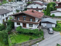 Charmantes Wohnhaus in sonniger Aussichtslage – Finkenberg, Dornau