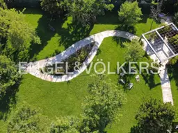 692 m² Baugrundstück in ruhiger Lage von Gerasdorf - Föhrenhain, Bauklasse I, II, offene Bauweise, 35 % Bebauung, 2 Wohneinheiten möglich