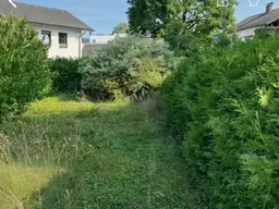 Baugrund mit Altobjekt in Ruhelage Josefiau