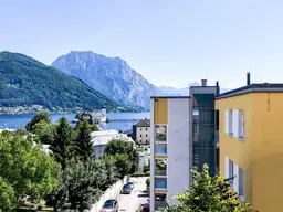 TOP09 Exklusive Wohnung mit Blick auf Schloss Orth &amp; Traunsee