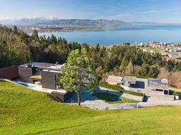 Signature Luxury Residence