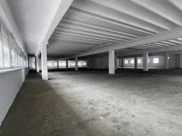 Hochwertige Bürofläche mit Lasten- und Personenaufzug, Parkplatz in Spittal an der Drau