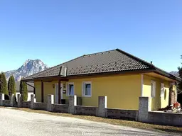 Ruhig. Idyllisch. Mit Bergblick – 4-Zimmer-Bungalow in Traunkirchen!