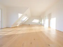ERSTBEZUG: PENTHOUSE MIT 85 m² TERRASSE UND TRAUMHAFTEN WEITBLICK!