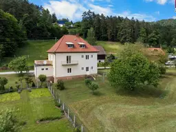 Südkärnten: Sonniges Landhaus mit Obstgarten und großer Wiese