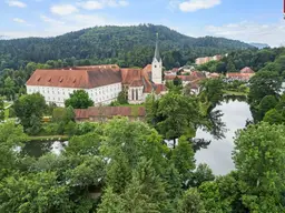 Sommerangebot - Neuwertige große Eigentumswohnung mit großzügiger Terrasse
