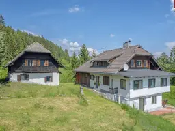 Traumresort in Best- &amp; Alleinlage über Ossiacher See