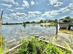 TRAUMHAFTES BAUGRUNDSTÜCK mit eigener Wasserfläche am Neusiedlersee!