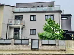 Wohnoase in Moosbrunn: Gepflegtes Haus mit Garten, Pool und mehreren Terrassen!