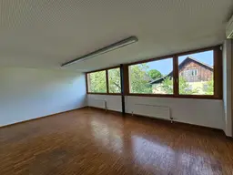 Moderne Praxis- oder Bürofläche in zentraler Lage von Sulz