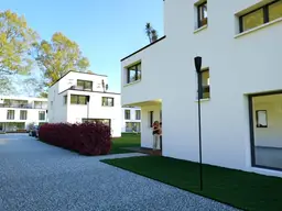 Hier werden Träume wahr! 6 Einheiten in Biedermannsdorf! Teichzugang!