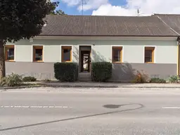 Platz fürs Leben und für eigene Ideen – Haus mit 1.612 m² Grundstück in Rabensburg