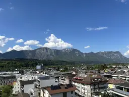 Zentral gelegene 3-Zimmer-Wohnung in Tirol – Gepflegt, lichtdurchflutet und mit Balkon