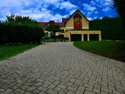 Provisionsfreie Luxusvilla mit Pool und Garten in Graz-Mariatrost