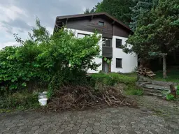Großzügiges Wohn-Haus mit 2 getrennten Wohneinheiten