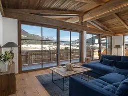 Chalet mit Blick in die Bergwelt