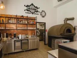 Café &amp; Restaurant mit Pizza Ofen in bester Lage!!! Zwei nebeneinanderliegende Gastronomielokale in 1090 Wien