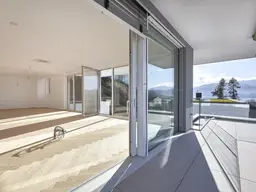 Traunsee Residence – Exklusive Designwohnung mit Panorama-Seeblick in Gmunden